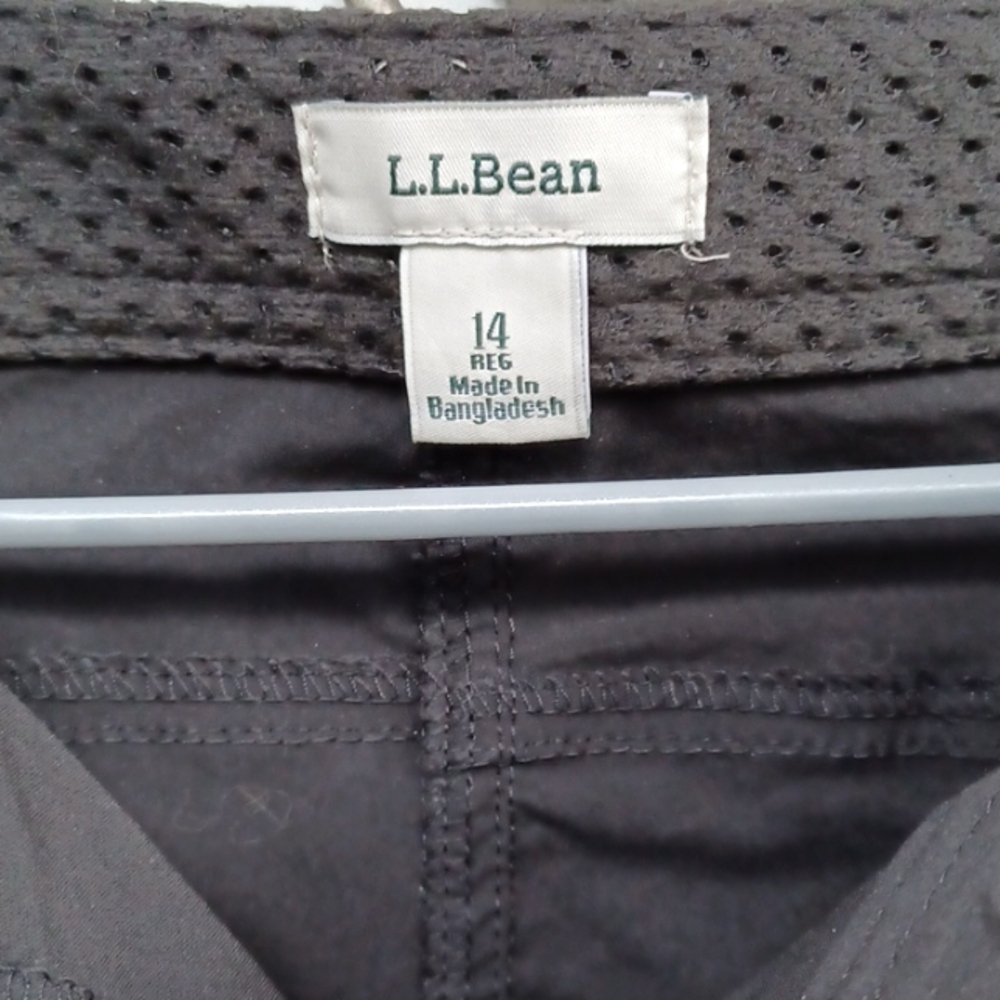 L.L. BEAN Hiking Shorts Sz 14 - Picture 5 of 6